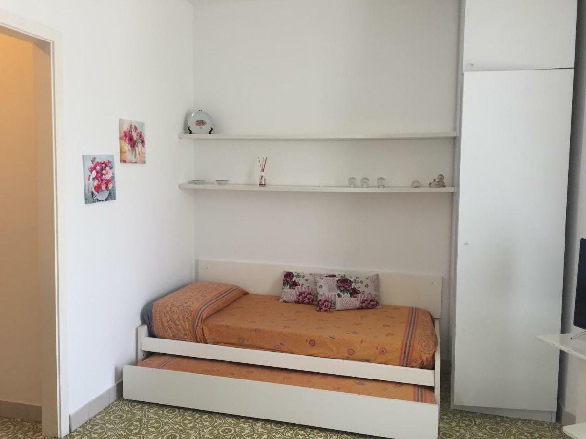 Casa Di Rosa Apartment San Lorenzo al Mare Bagian luar foto